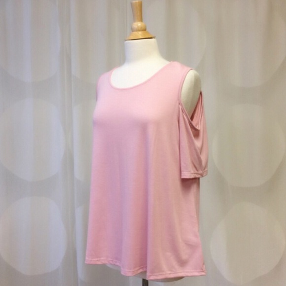 Cold Shoulder Top - Picture 2 of 3